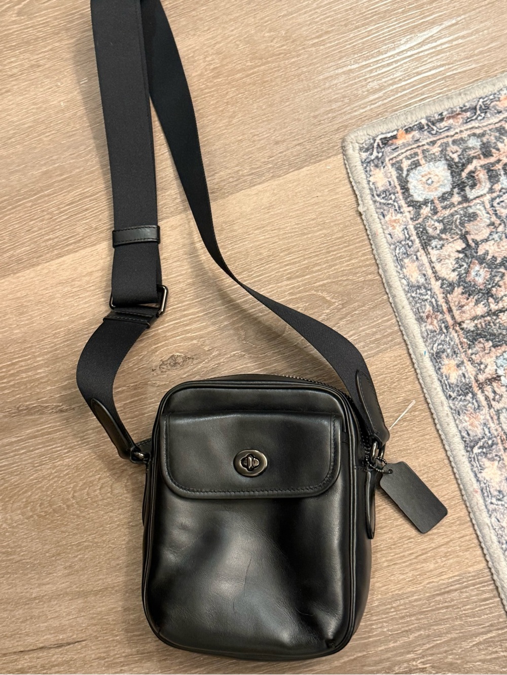 Coach Heritage Black Crossbody Men's Bag Adjustable Strap Turn Lock Zip